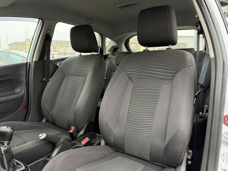 Ford Fiesta 1.0T EcoBoost Zetec Euro 5 (s/s) 5dr 5dr Manual 2014