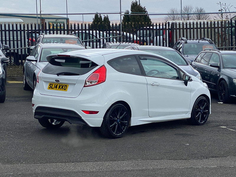 Ford Fiesta 1.0T EcoBoost Zetec S Euro 5 (s/s) 3dr 3dr Manual 2014