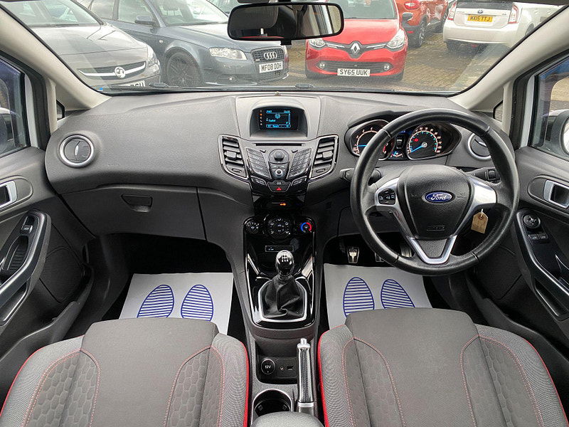 Ford Fiesta 1.0T EcoBoost Zetec S Euro 5 (s/s) 3dr 3dr Manual 2014