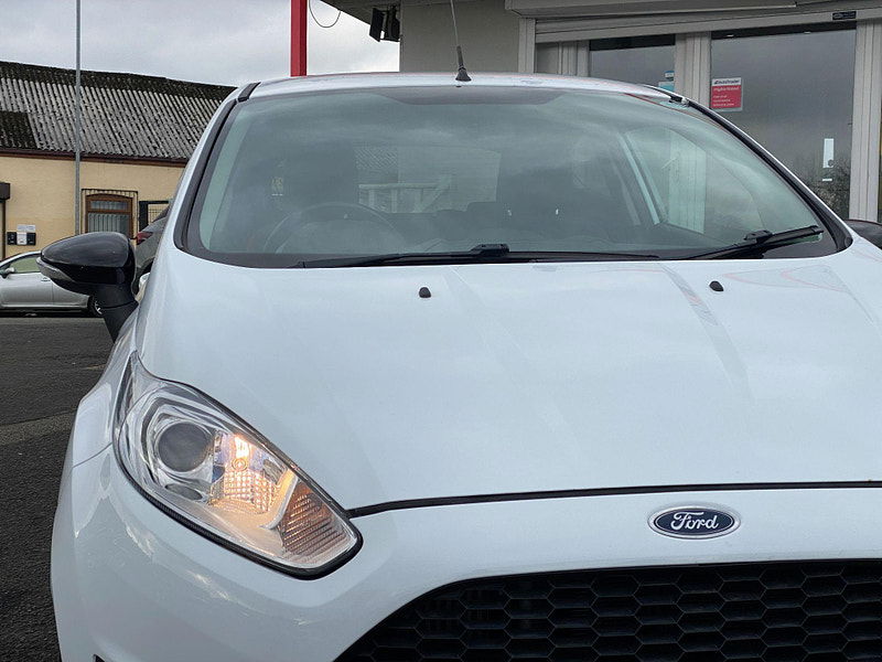 Ford Fiesta 1.0T EcoBoost Zetec S Euro 5 (s/s) 3dr 3dr Manual 2014