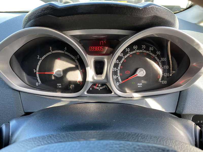Ford Fiesta 1.25 Zetec 5dr 5dr Manual 2010