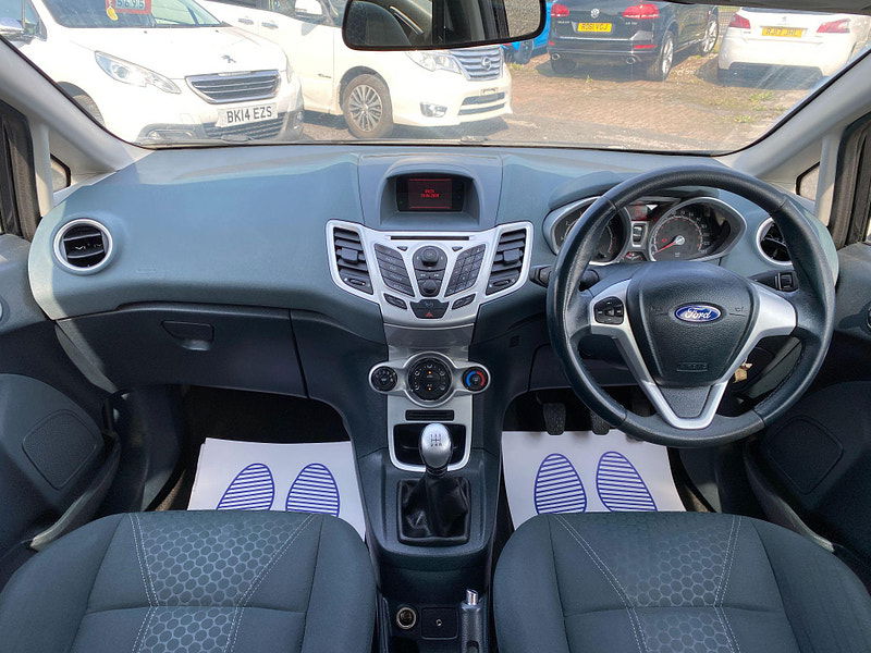 Ford Fiesta 1.25 Zetec 5dr 5dr Manual 2009