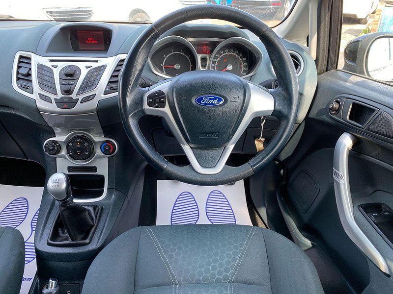 Ford Fiesta 1.25 Zetec 5dr 5dr Manual 2009