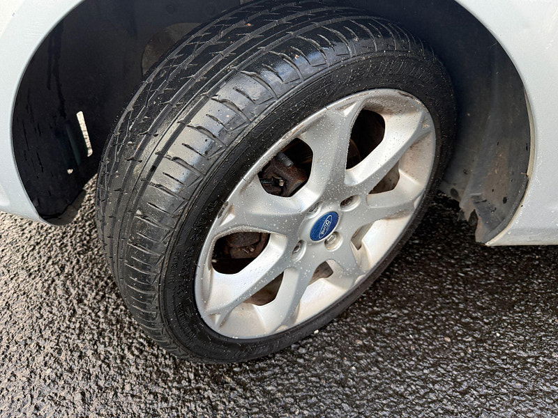 Ford Fiesta 1.25 Zetec Euro 5 3dr 3dr Manual 2012