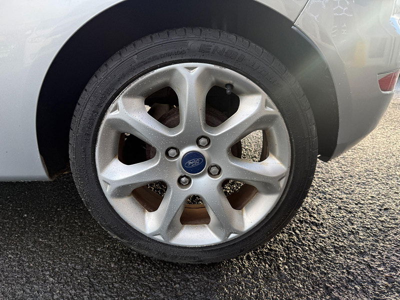 Ford Fiesta 1.25 Zetec Euro 5 3dr 3dr Manual 2012