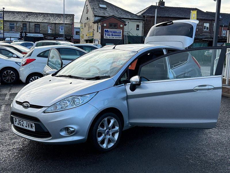Ford Fiesta 1.25 Zetec Euro 5 3dr 3dr Manual 2012