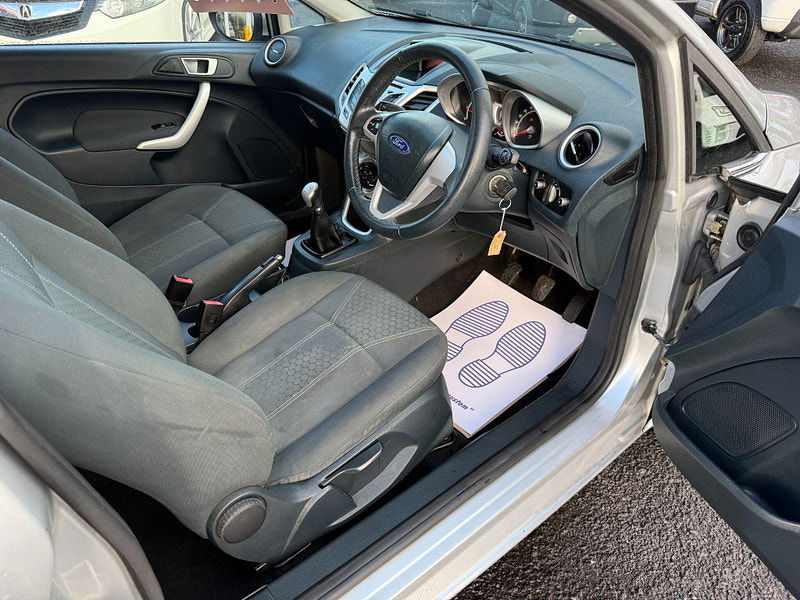 Ford Fiesta 1.25 Zetec Euro 5 3dr 3dr Manual 2012