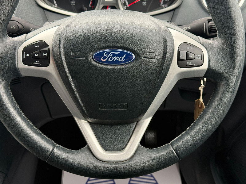 Ford Fiesta 1.4 Titanium 5dr 5dr Automatic 2011