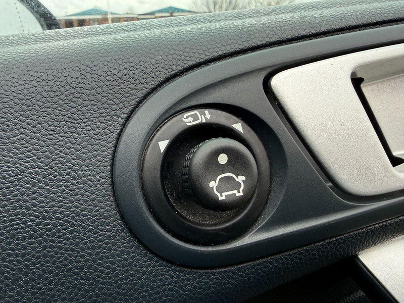 Ford Fiesta 1.4 Titanium 5dr 5dr Automatic 2011