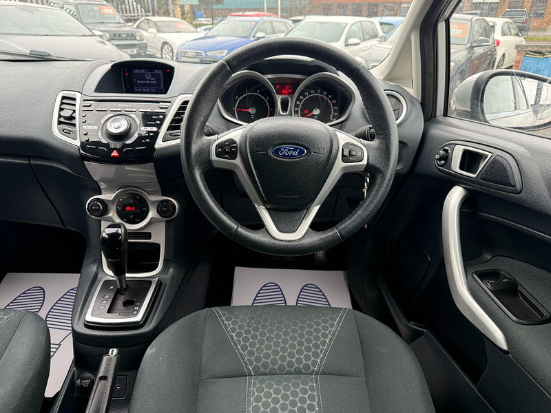 Ford Fiesta 1.4 Titanium 5dr 5dr Automatic 2011
