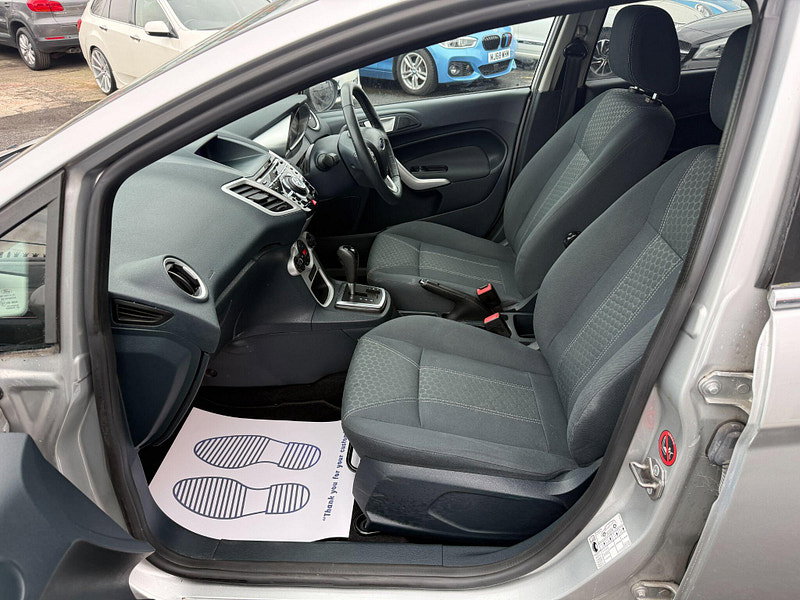 Ford Fiesta 1.4 Titanium 5dr 5dr Automatic 2011