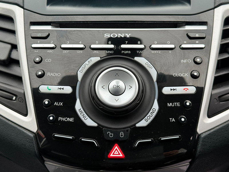 Ford Fiesta 1.4 Titanium 5dr 5dr Automatic 2011