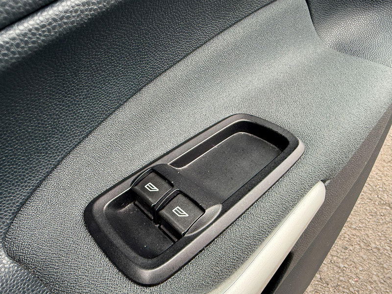 Ford Fiesta 1.4 Titanium 5dr 5dr Automatic 2011