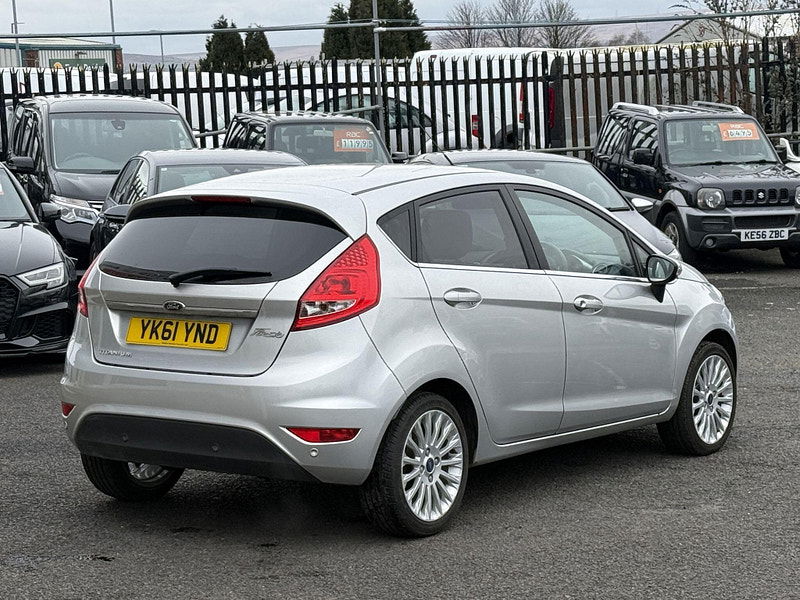 Ford Fiesta 1.4 Titanium 5dr 5dr Automatic 2011