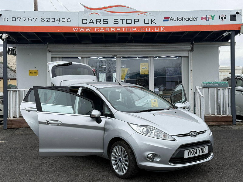 Ford Fiesta 1.4 Titanium 5dr 5dr Automatic 2011