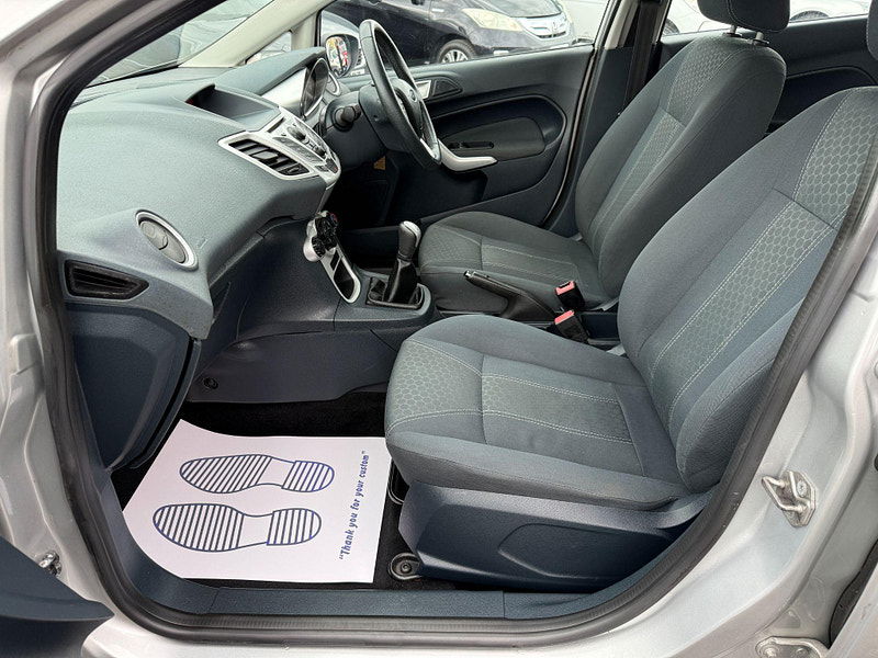 Ford Fiesta 1.6 TDCi ECOnetic DPF 5dr 5dr Manual 2011