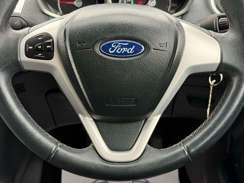 Ford Fiesta 1.6 TDCi ECOnetic DPF 5dr 5dr Manual 2011