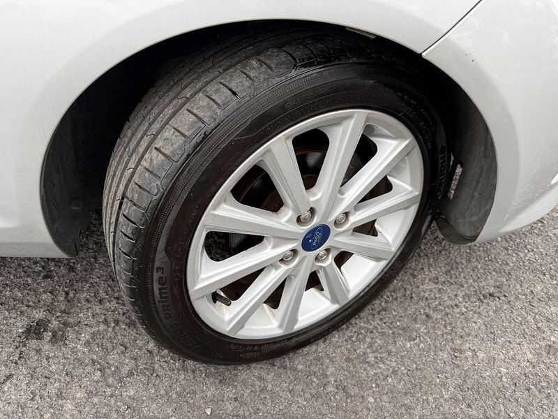 Ford Fiesta 1.6 TDCi ECOnetic DPF 5dr 5dr Manual 2011