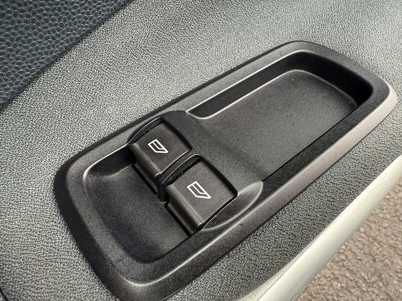 Ford Fiesta 1.6 TDCi ECOnetic DPF 5dr 5dr Manual 2011