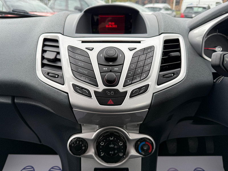 Ford Fiesta 1.6 TDCi ECOnetic DPF 5dr 5dr Manual 2011