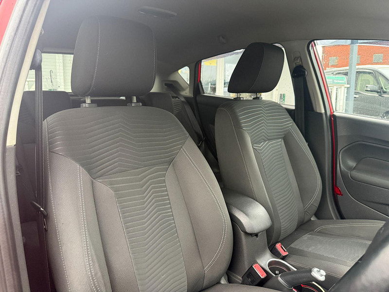 Ford Fiesta 1.6 Titanium Powershift Euro 5 5dr 5dr Automatic 2013