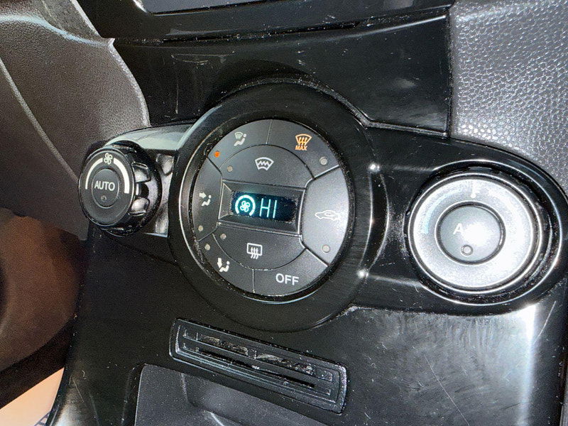 Ford Fiesta 1.6 Titanium Powershift Euro 5 5dr 5dr Automatic 2013