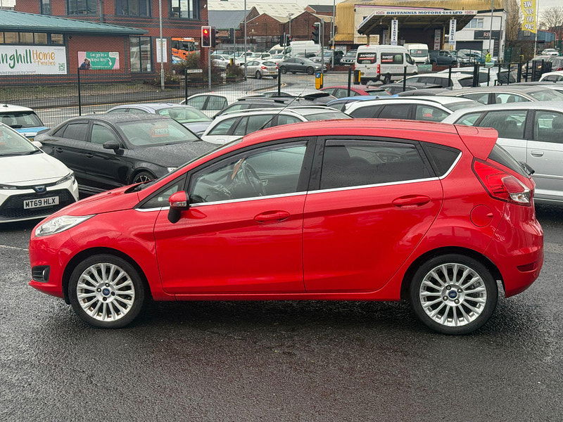 Ford Fiesta 1.6 Titanium Powershift Euro 5 5dr 5dr Automatic 2013