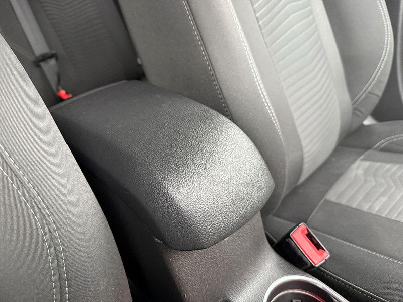 Ford Fiesta 1.6 Titanium Powershift Euro 5 5dr 5dr Automatic 2013