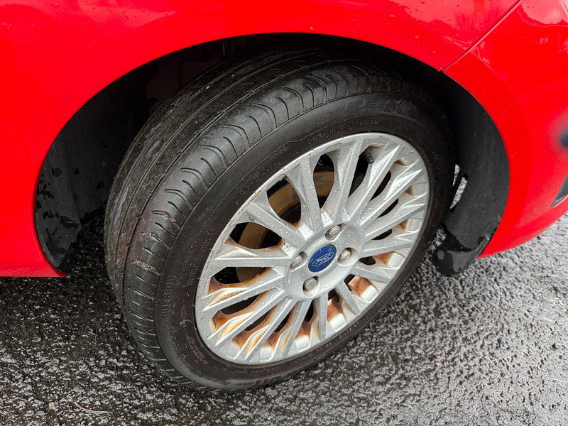 Ford Fiesta 1.6 Titanium Powershift Euro 5 5dr 5dr Automatic 2013