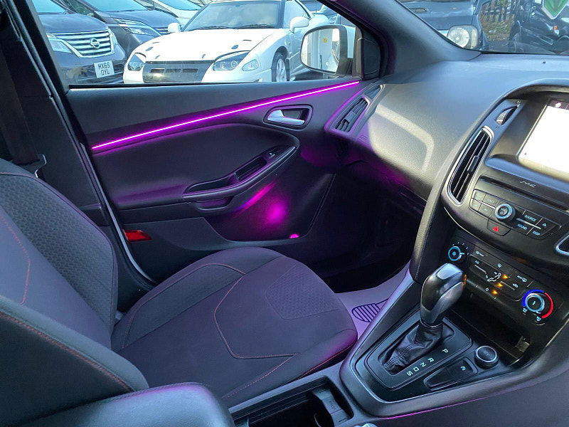 Ford Focus 1.0T EcoBoost ST-Line Auto Euro 6 (s/s) 5dr 5dr Automatic 2017