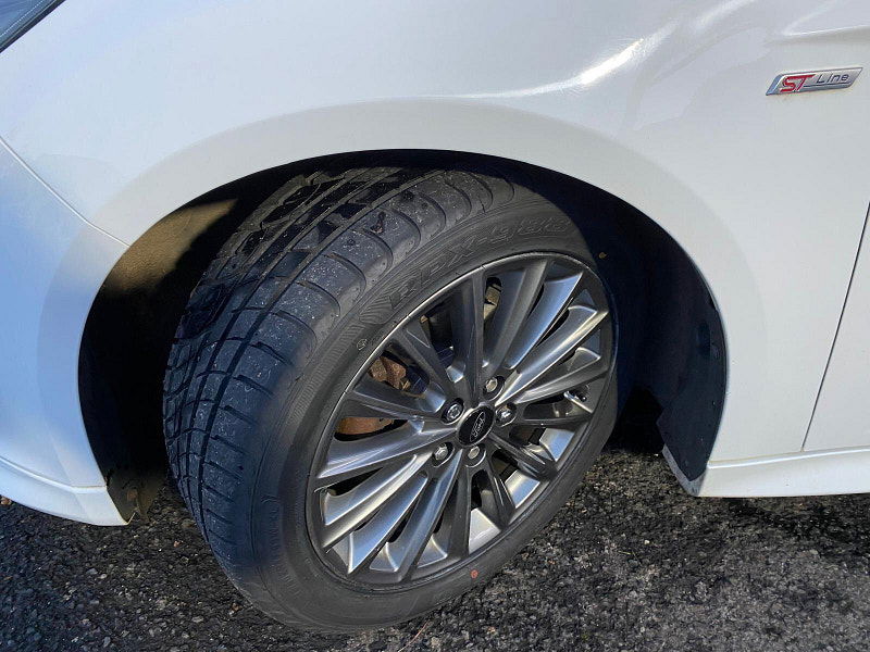 Ford Focus 1.0T EcoBoost ST-Line Auto Euro 6 (s/s) 5dr 5dr Automatic 2017