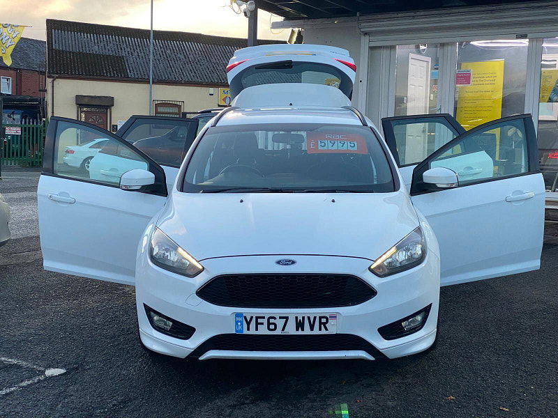 Ford Focus 1.0T EcoBoost ST-Line Auto Euro 6 (s/s) 5dr 5dr Automatic 2017