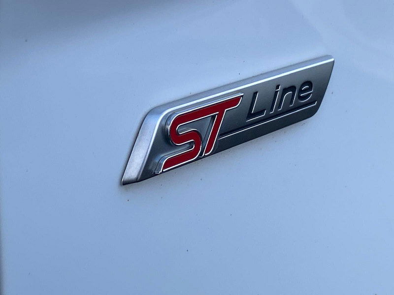 Ford Focus 1.0T EcoBoost ST-Line Auto Euro 6 (s/s) 5dr 5dr Automatic 2017