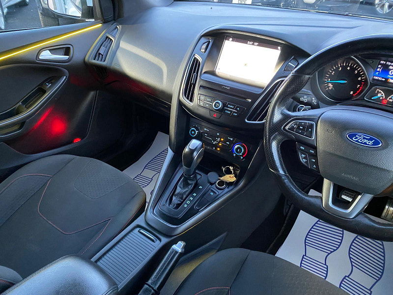 Ford Focus 1.0T EcoBoost ST-Line Auto Euro 6 (s/s) 5dr 5dr Automatic 2017