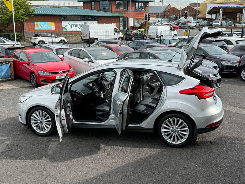 Ford Focus 1.0T EcoBoost Titanium X Euro 6 (s/s) 5dr 5dr Manual 2015
