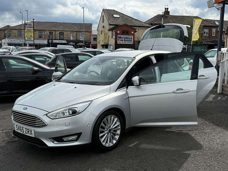 Ford Focus 1.0T EcoBoost Titanium X Euro 6 (s/s) 5dr 5dr Manual 2015