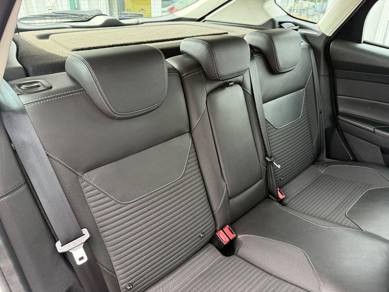 Ford Focus 1.0T EcoBoost Titanium X Euro 6 (s/s) 5dr 5dr Manual 2015