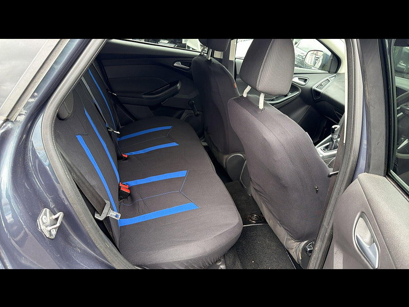 Ford Focus 1.0T EcoBoost Zetec Euro 5 (s/s) 5dr 5dr Manual 2013