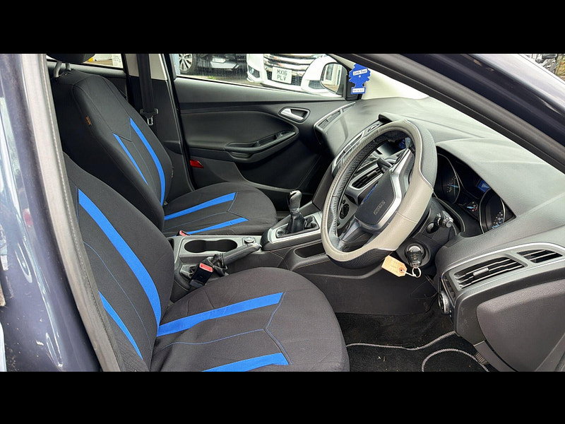 Ford Focus 1.0T EcoBoost Zetec Euro 5 (s/s) 5dr 5dr Manual 2013
