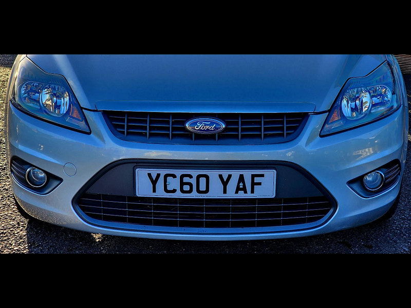 Ford Focus 1.6 Zetec 5dr 5dr Automatic 2010