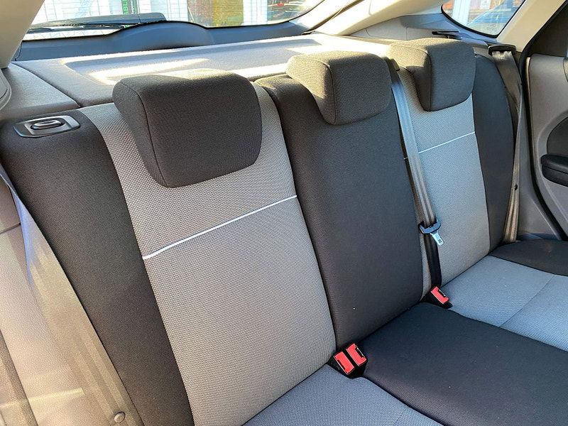 Ford Focus 1.6 Zetec 5dr 5dr Automatic 2010