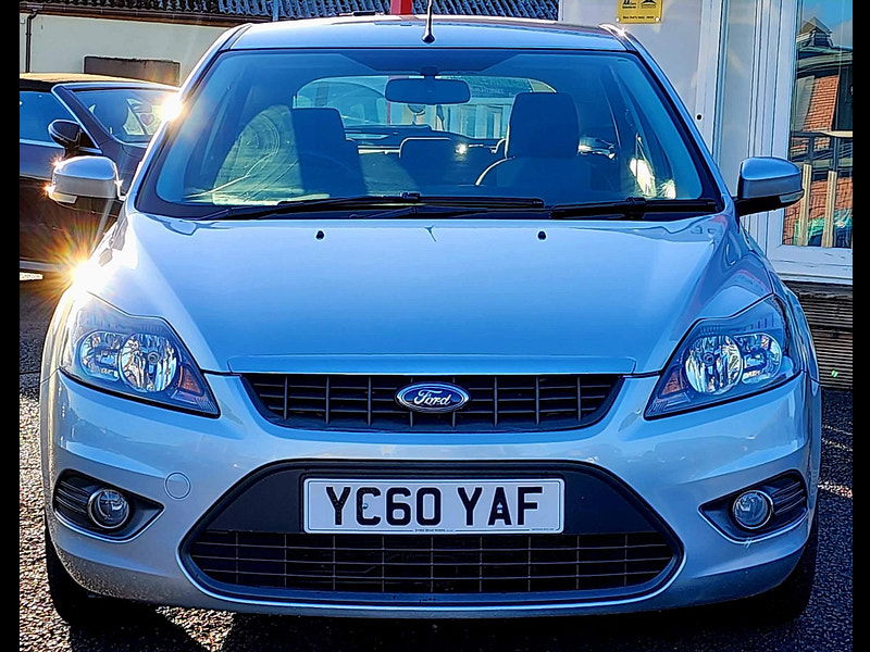 Ford Focus 1.6 Zetec 5dr 5dr Automatic 2010