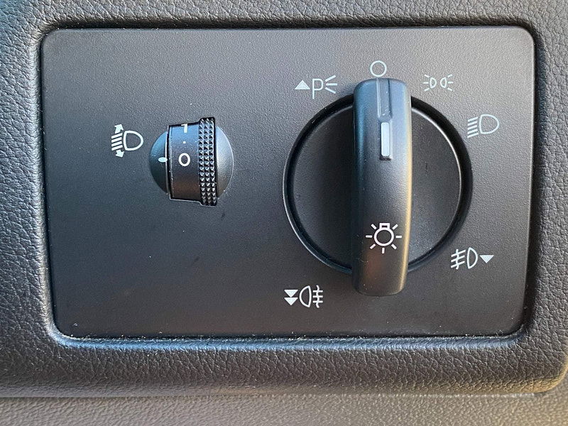 Ford Focus 1.6 Zetec 5dr 5dr Automatic 2010