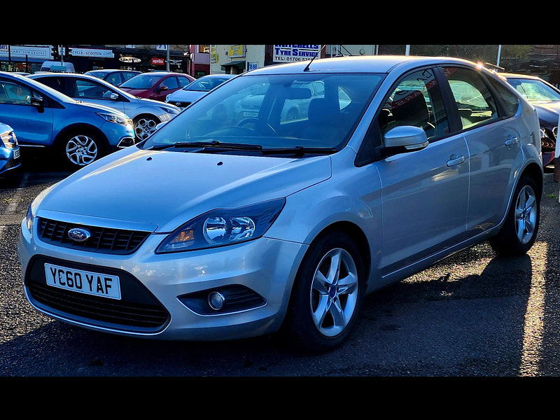 Ford Focus 1.6 Zetec 5dr 5dr Automatic 2010
