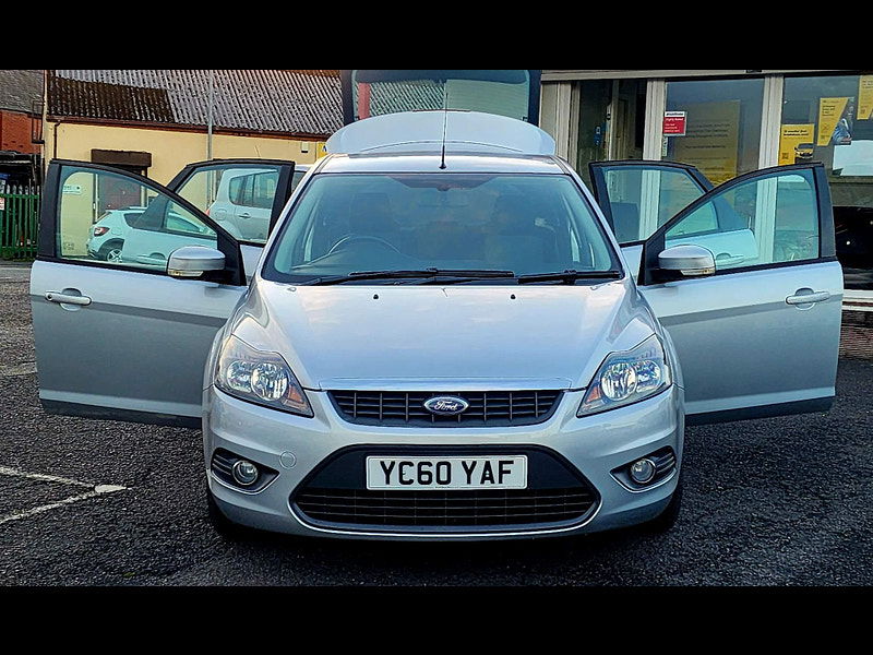 Ford Focus 1.6 Zetec 5dr 5dr Automatic 2010