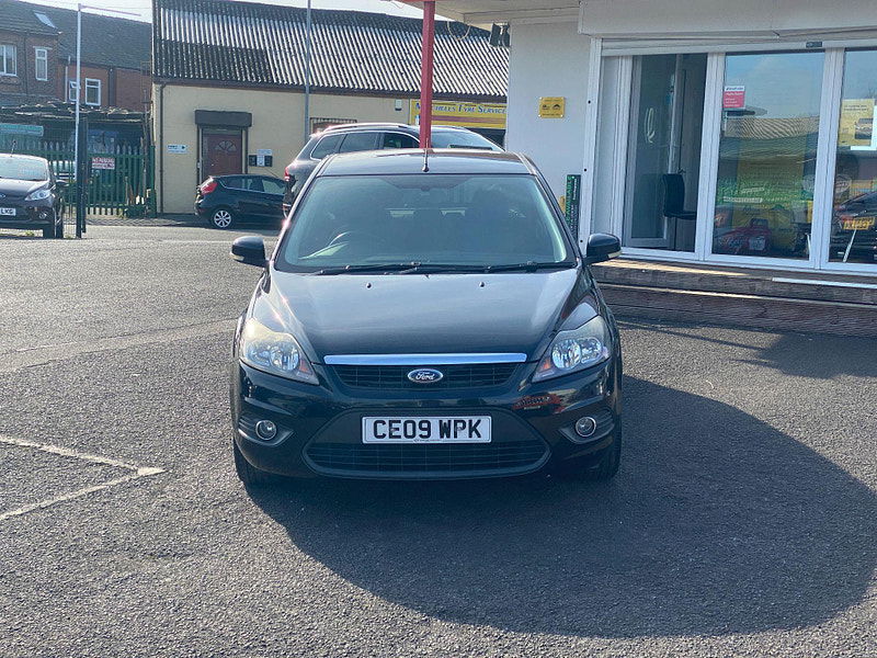 Ford Focus 1.6 Zetec 5dr 5dr Manual 2009