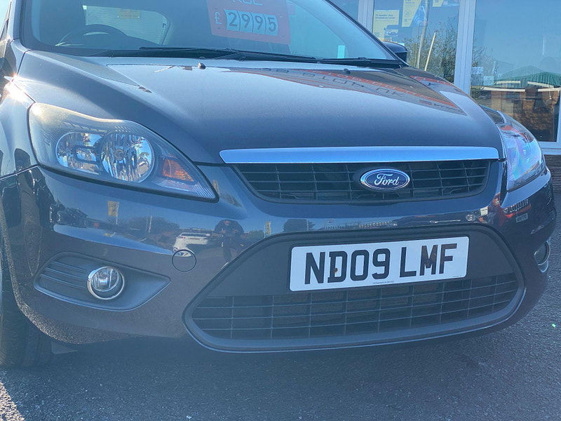 Ford Focus 1.6 Zetec 5dr 5dr Manual 2009