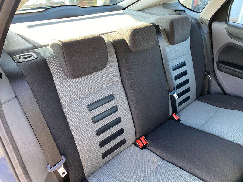 Ford Focus 1.6 Zetec 5dr 5dr Manual 2009