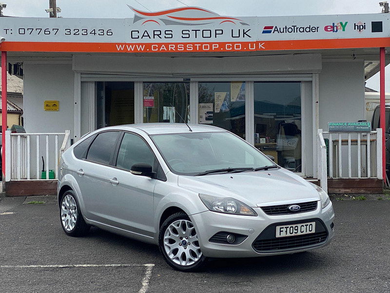Ford Focus 1.6 Zetec 5dr 5dr Manual 2009