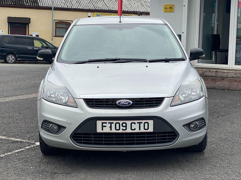 Ford Focus 1.6 Zetec 5dr 5dr Manual 2009